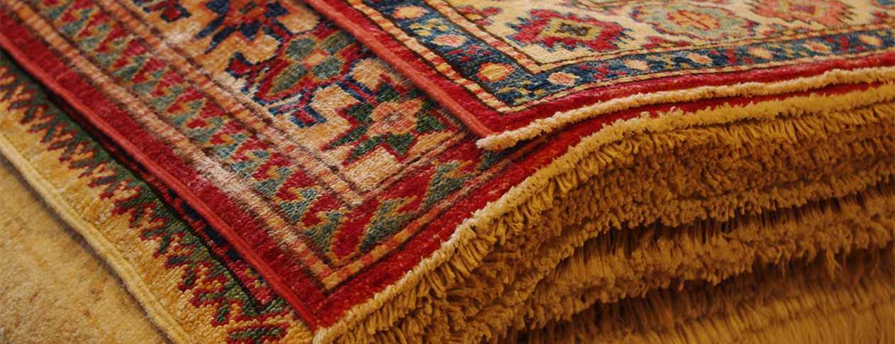 زردی فرش پس از شستن در قالیشویی مشهد